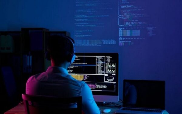 Оккупантам пришлось слушать гимн Украины из-за хакеров Anonymous