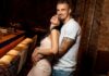 «Під звуки вибухів бомб»: у воротаря «Десни» народилася дочка
