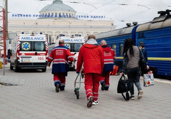 Некоторые одесситы смогут выехать на лечение за границу: будут спецпоезда