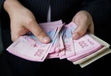 В Украине существенно снизилась средняя заработная плата