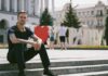 «Музика зцілює рани»: Макс Барських привітав Україну з Днем Незалежності щемливою піснею