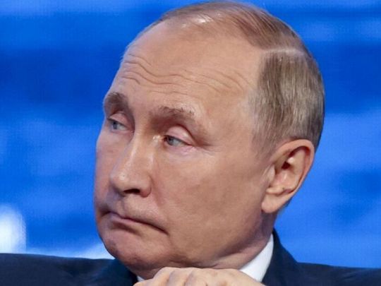 Колишній «мачо» швидко перетворився на жовчного старого, — експерт про страхи путіна
