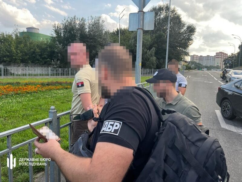 Начальник Голосіївського військкомату Києва попався на переправці ухилянтів за кордон