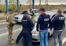Одессит помогал военнообязанным покинуть Украину на «одноразовом» авто: видео задержания
