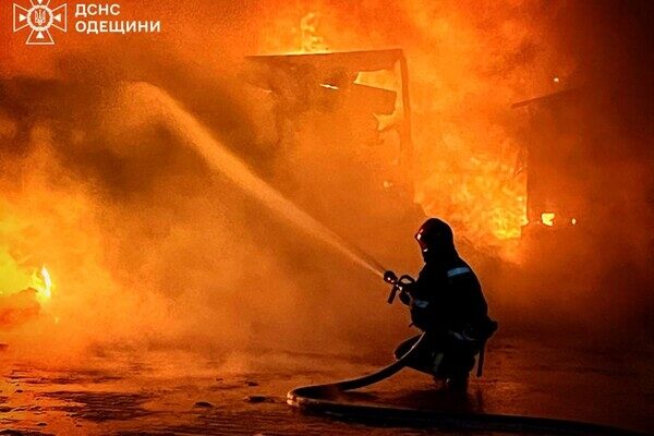 В результате атаки на Измаил пострадали три человека В результате атаки на Измаил пострадали три человека