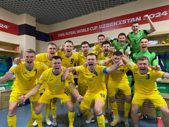 Де дивитись онлайн Україна — Бразилія: розклад трансляцій та прогноз на півфінал чемпіонату світу з футзалу