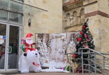 В Одессе открыли рождественские ярмарки в Кирхе и Пассаже: фотоотчет