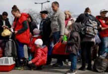 Словакия угрожает урезать пособие для украинских беженцев