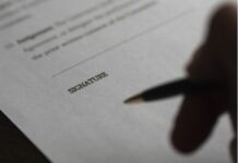 Не лише Порошенко: стали відомі імена ще чотирьох олігархів, які потрапили під санкції РНБО