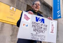Китайские гос-СМИ приветствуют закрытие Трампом «Голоса Америки»