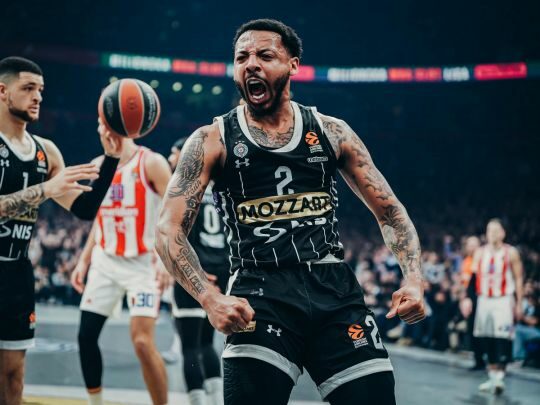 Зіркові гравці &laquo;Партизана&raquo; відзначились у&nbsp;жорстокій бійці в&nbsp;центрі Белграда (відео)