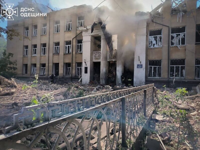 Ломаченко відреагував на ракетний обстріл рідного міста: про російських нелюдів ані слова (фото)
