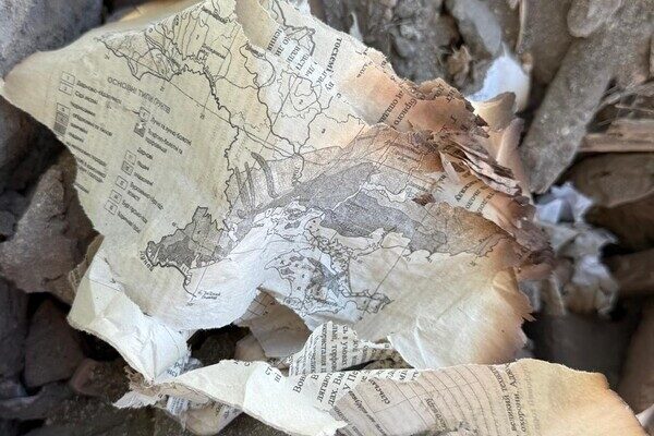 В Одесской области мусор после обстрела школы сбросили вблизи Аккерманской крепости