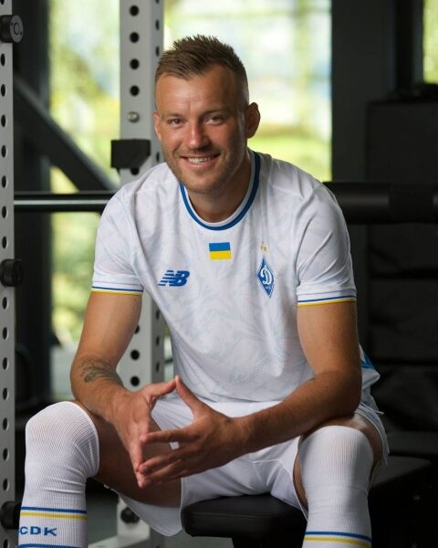 Дебют на Мальті: «Динамо» представило нову ігрову форму з третьою зіркою (фото, відео)