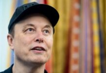 Tesla выделила Илону Маску акции на $29 млрд