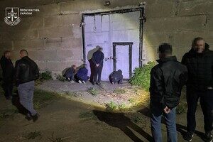 Вырыли тоннель и вынесли товар: в Одессе мужчины ограбили склад 7-го км