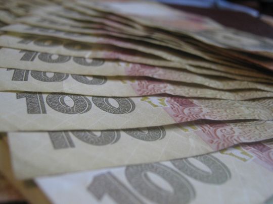 Виплати зростуть у&nbsp;кілька разів: кому з&nbsp;1 грудня уряд підвищить допомогу
