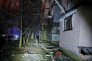 В квартирах заблокировало людей, есть пострадавшие: последствия ночной атаки БпЛА на Одессу (обновлено)