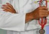 З 1 січня деякі українці отримають по 2000 гривень: кому дадуть і чому