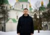 «Україна не тільки вистояла, а й дає здачі»: Зеленський звернувся до українців з нагоди річниці вторгнення (відео)