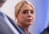 Генпрокурор США Пэм Бонди вызвана в Конгресс по делу Эпштейна