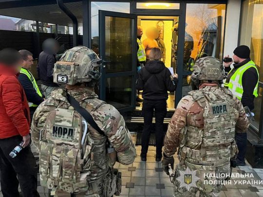 На Тернопільщині знищено масштабну нарколабораторію: вилучені наркотики на 700 млн грн (фото)