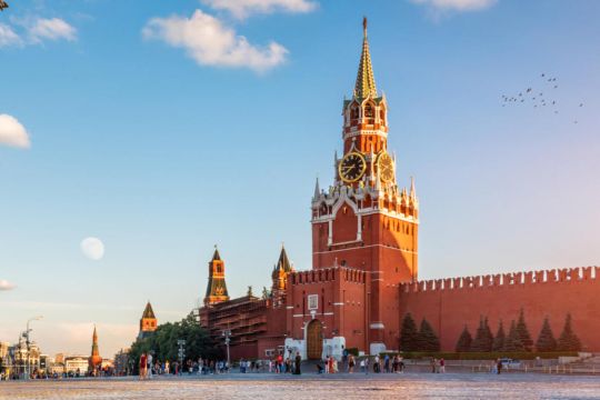 москва оголосила &laquo;перемир'я&raquo; 8&minus;9 травня, а&nbsp;Зеленський відповів режимом тиші з&nbsp;6-го